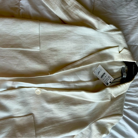 Brand new white formal jacket - Picture 1 of 3